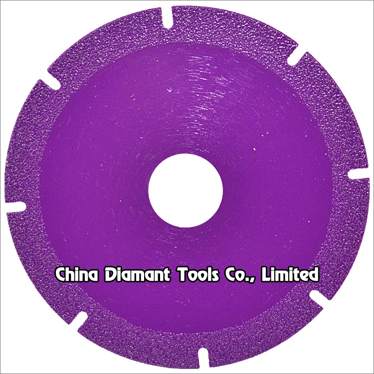 Vacuum brazed diamond saw blades for cutting sintered stone